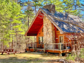 Adirondack Mountain Cabin with Hot Tub, Near Whiteface, Lake Placid, Fire Pit, Game Rm
